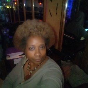 Meet your Posher, Katherine